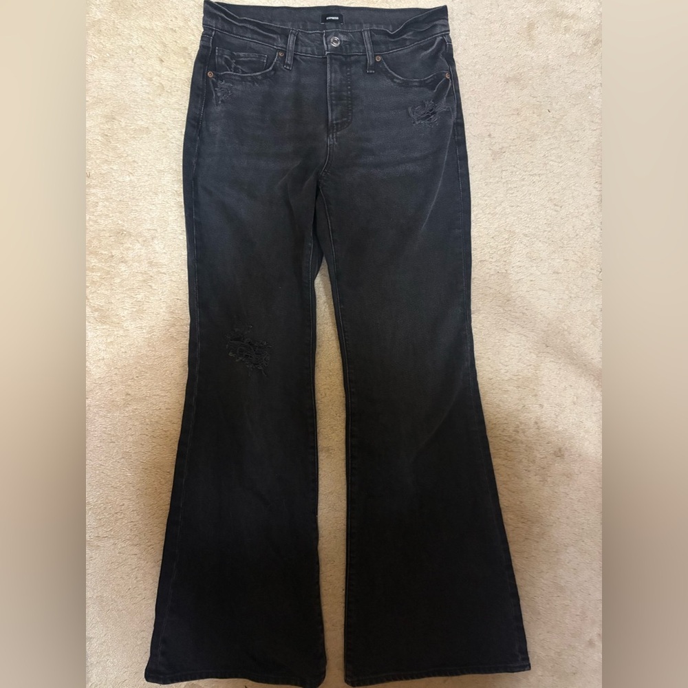 Express 70’s flared mid-rise Jeans